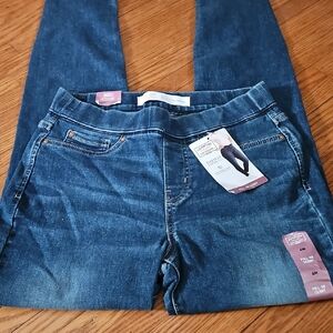 Signature by Levi Strauss Dark Blue Skinny Jeans